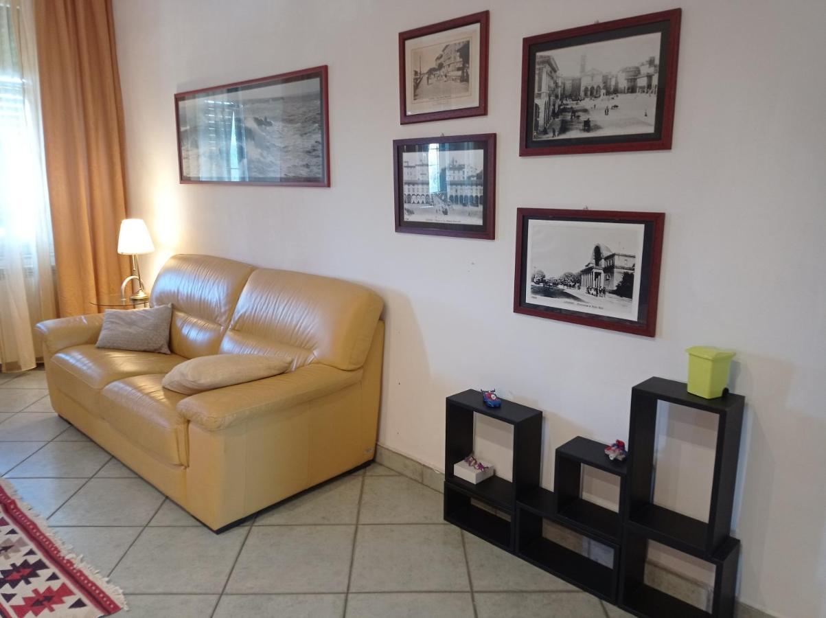 Appartamento Con Incantevole Vista Mare Livorno Exterior photo