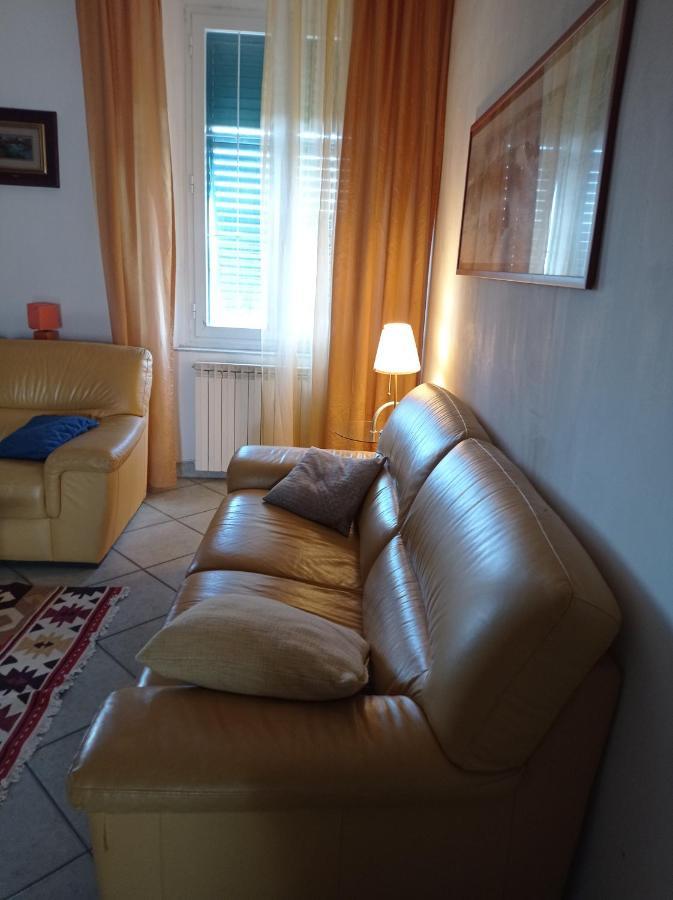 Appartamento Con Incantevole Vista Mare Livorno Exterior photo