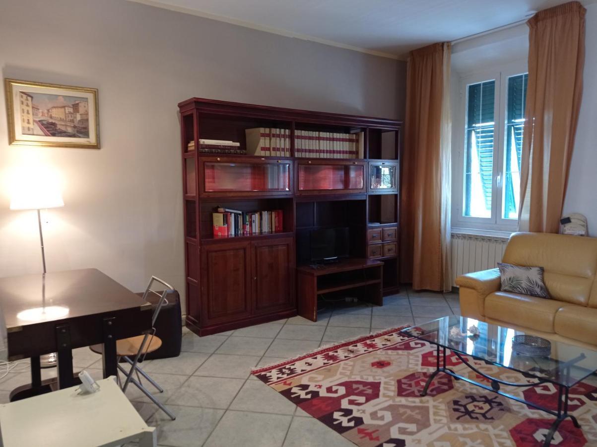 Appartamento Con Incantevole Vista Mare Livorno Exterior photo